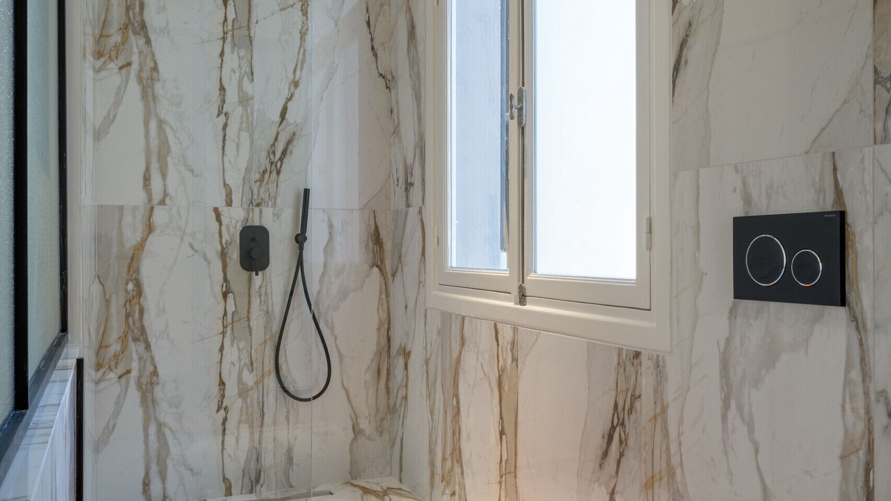 Photo of Bathroom in Plaka