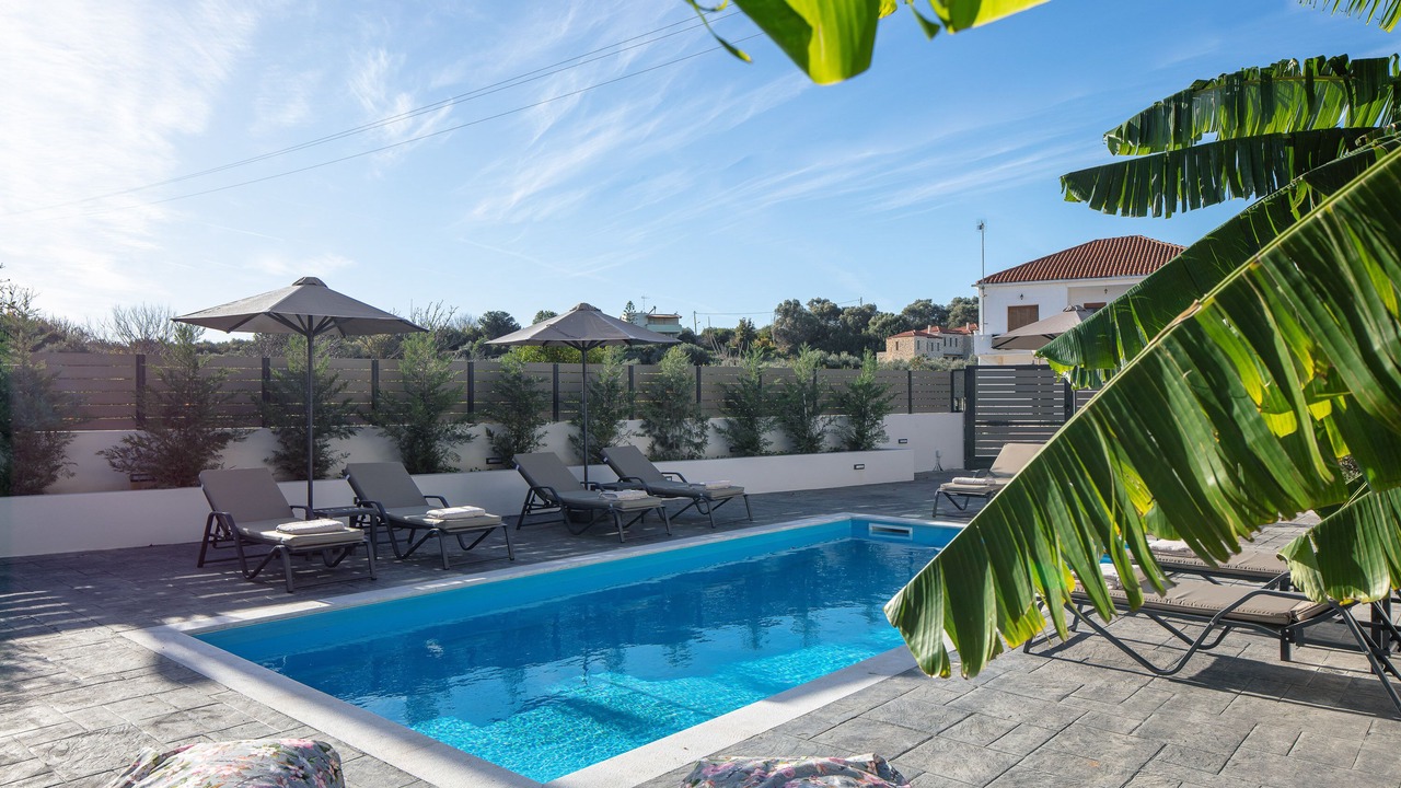 Photo of Outdoor in Prinos
