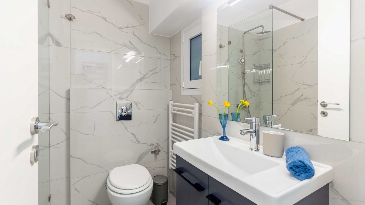 Photo of Bathroom in Ilisia