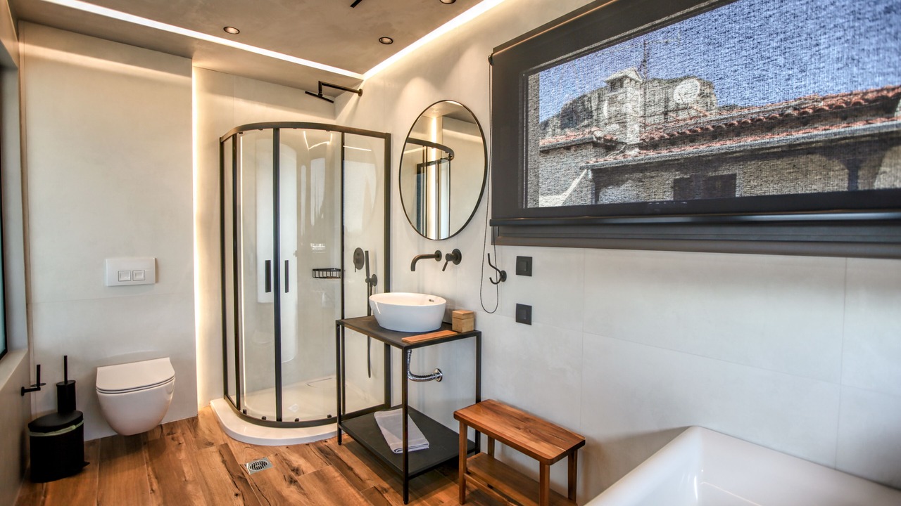 Photo of Bathroom in Kalambaka