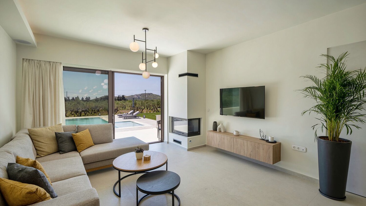 Photo of Livingroom in Lefkogeia