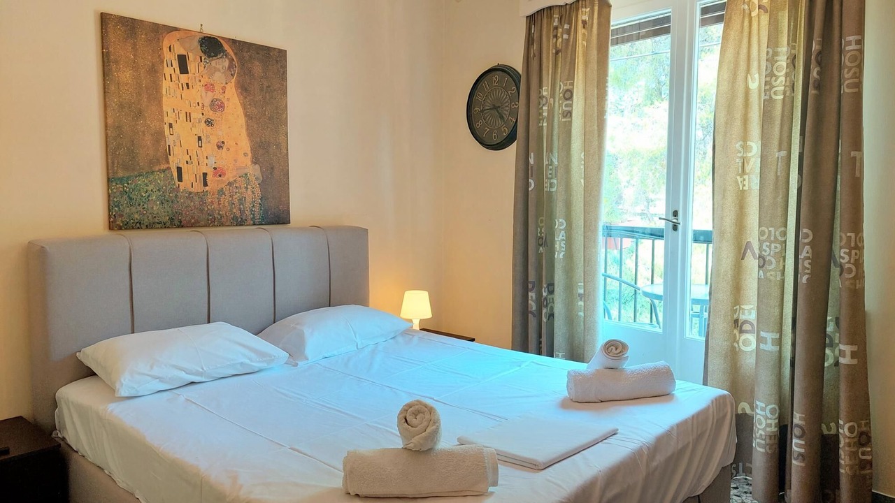 Photo of Bedroom in Petralona