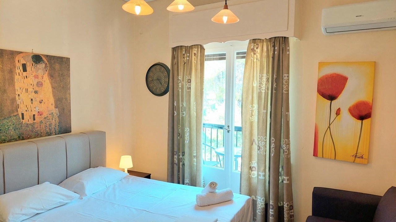 Photo of Bedroom in Petralona