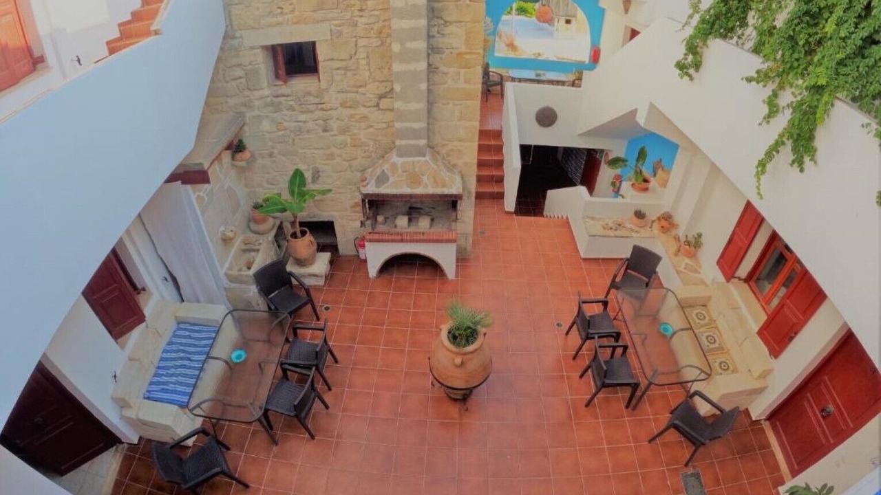 Photo of Outdoor in Argyroupoli