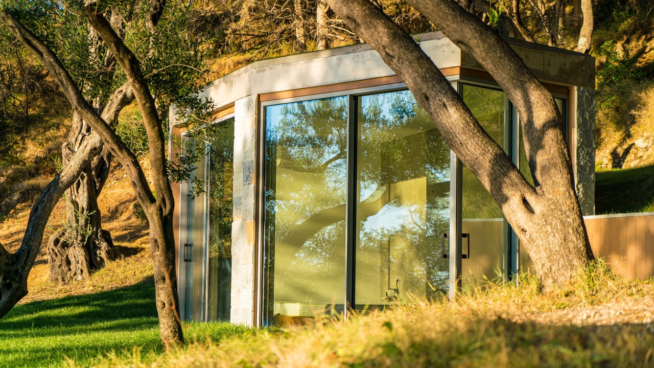 Photo of Outdoor in Pentati
