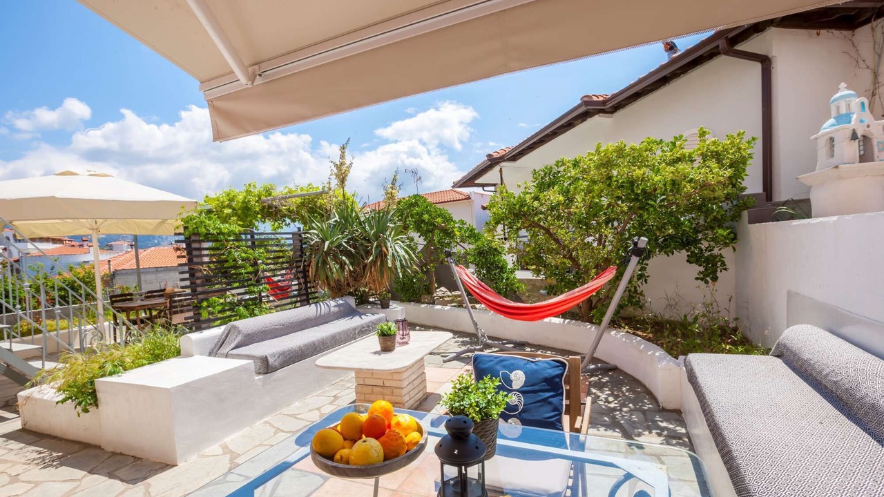 Photo of Patio Balcony in Neos Marmaras