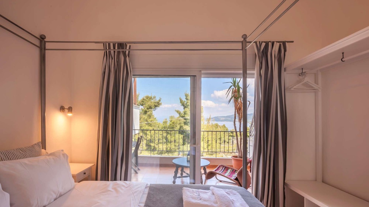 Photo of Bedroom in Neos Marmaras