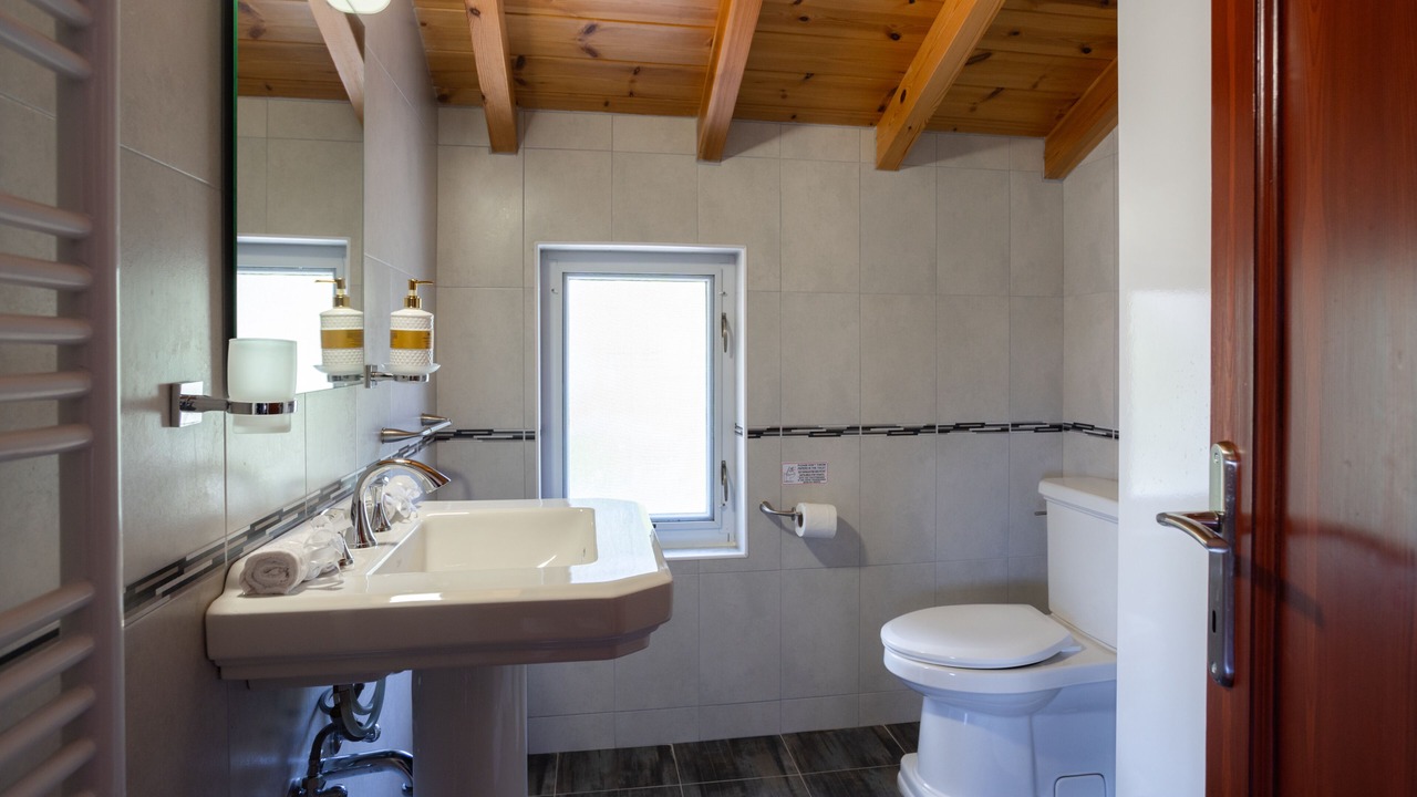 Photo of Bathroom in Giannades