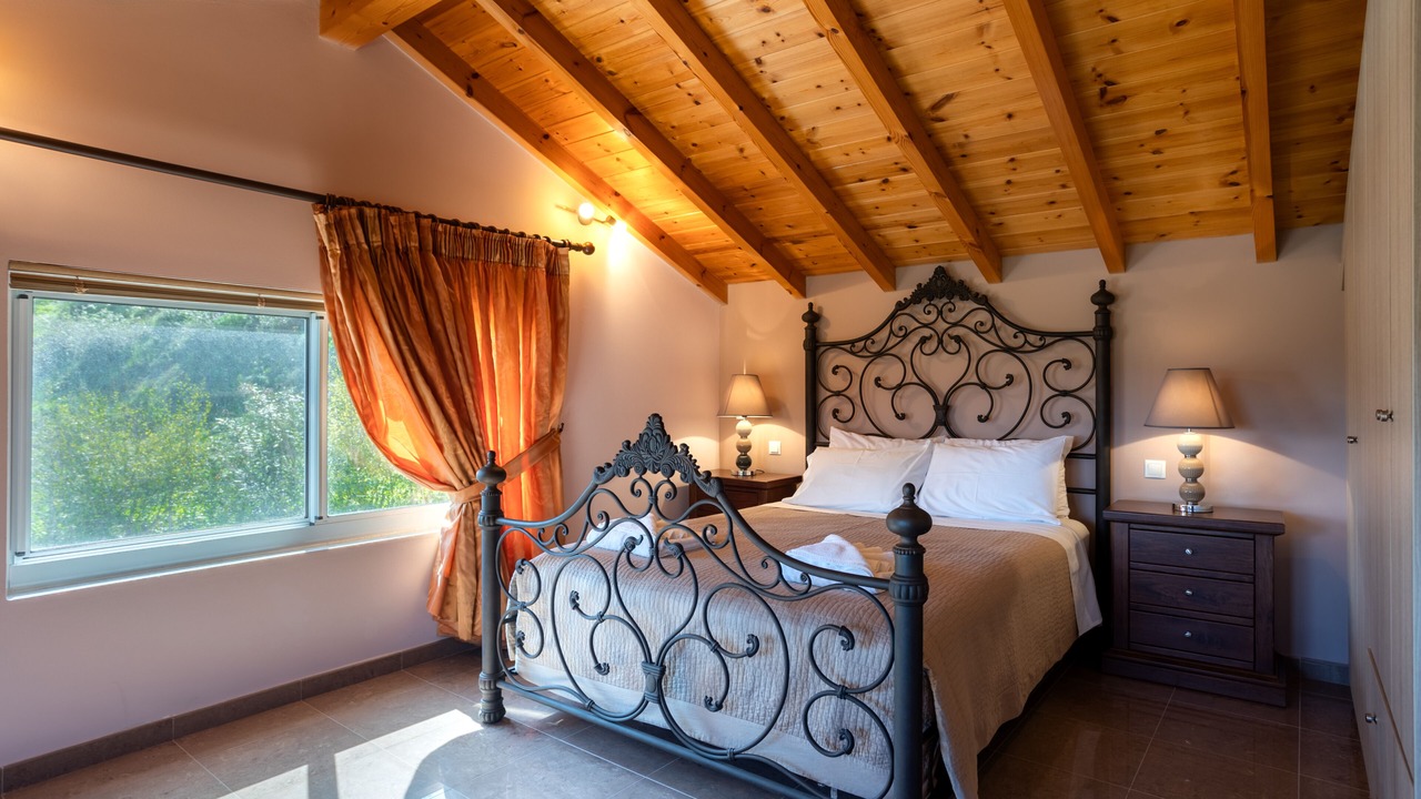 Photo of Bedroom in Giannades