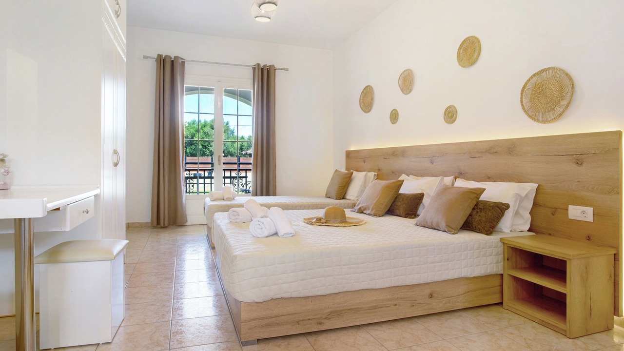 Photo of Bedroom in Alykes