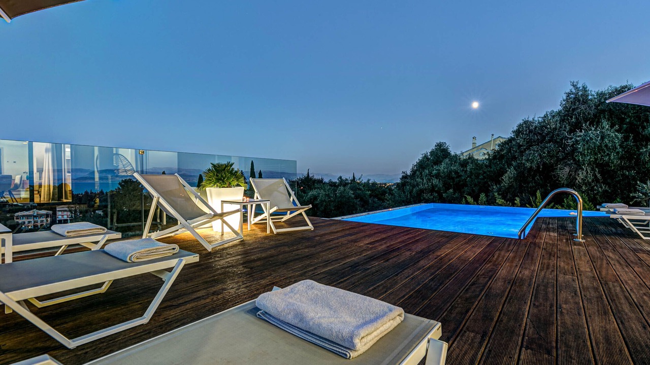 Photo of Outdoor in Afra