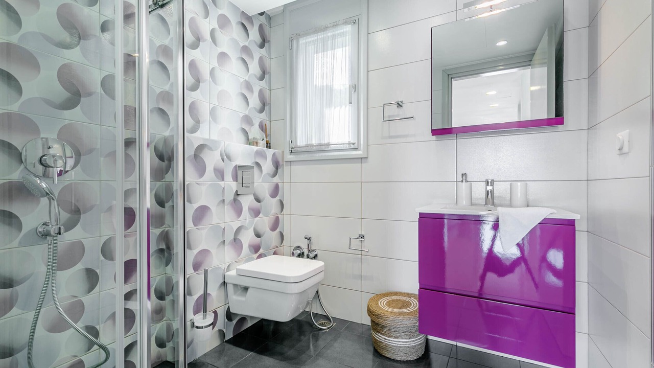 Photo of Bathroom in Afra