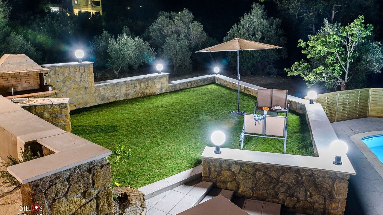 Photo of Patio Balcony in Potamidha