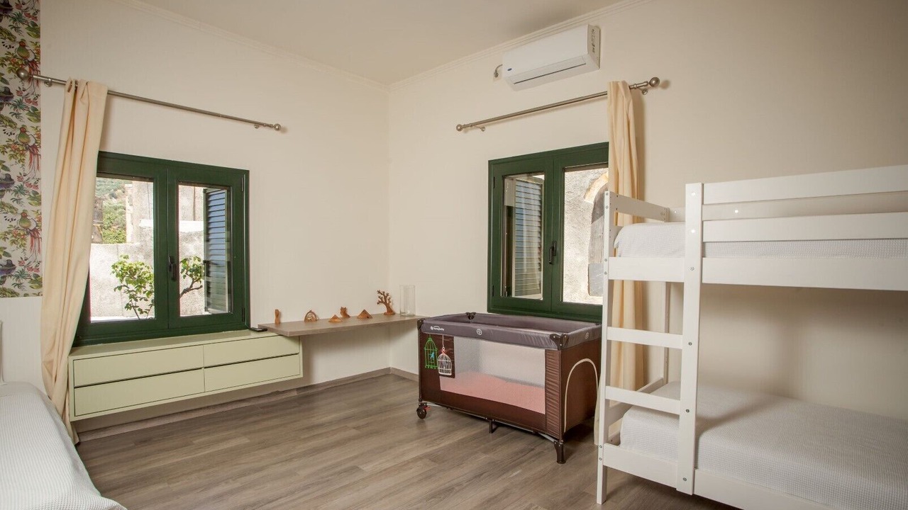 Photo of Bedroom in Potamidha