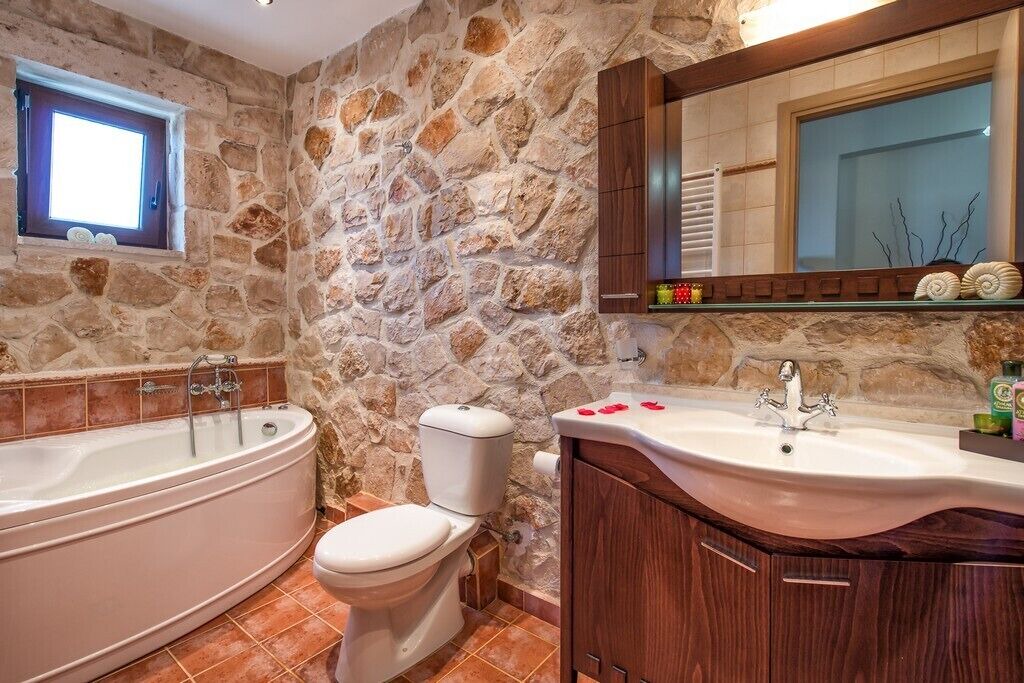 Photo of Bathroom in Vanato