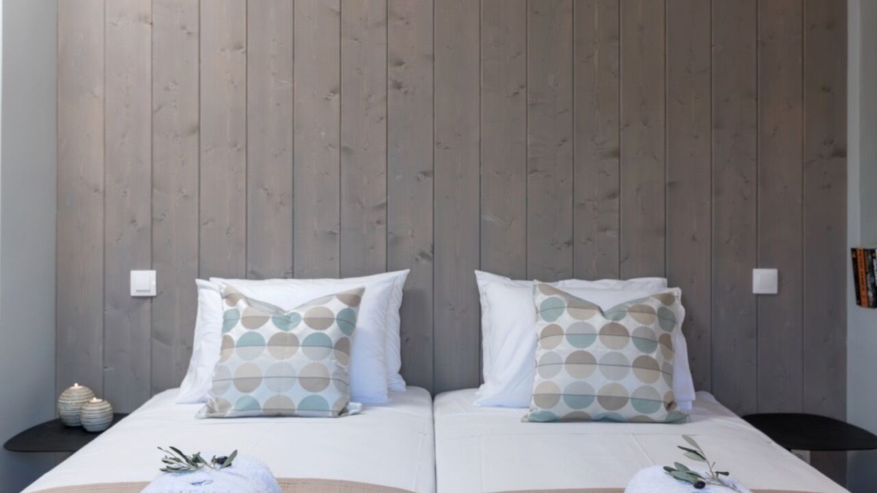 Photo of Bedroom in Petaleia