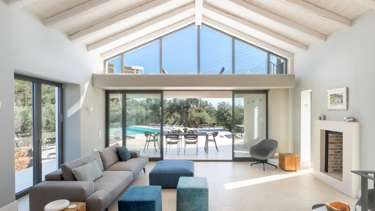 Photo of Livingroom in Petaleia