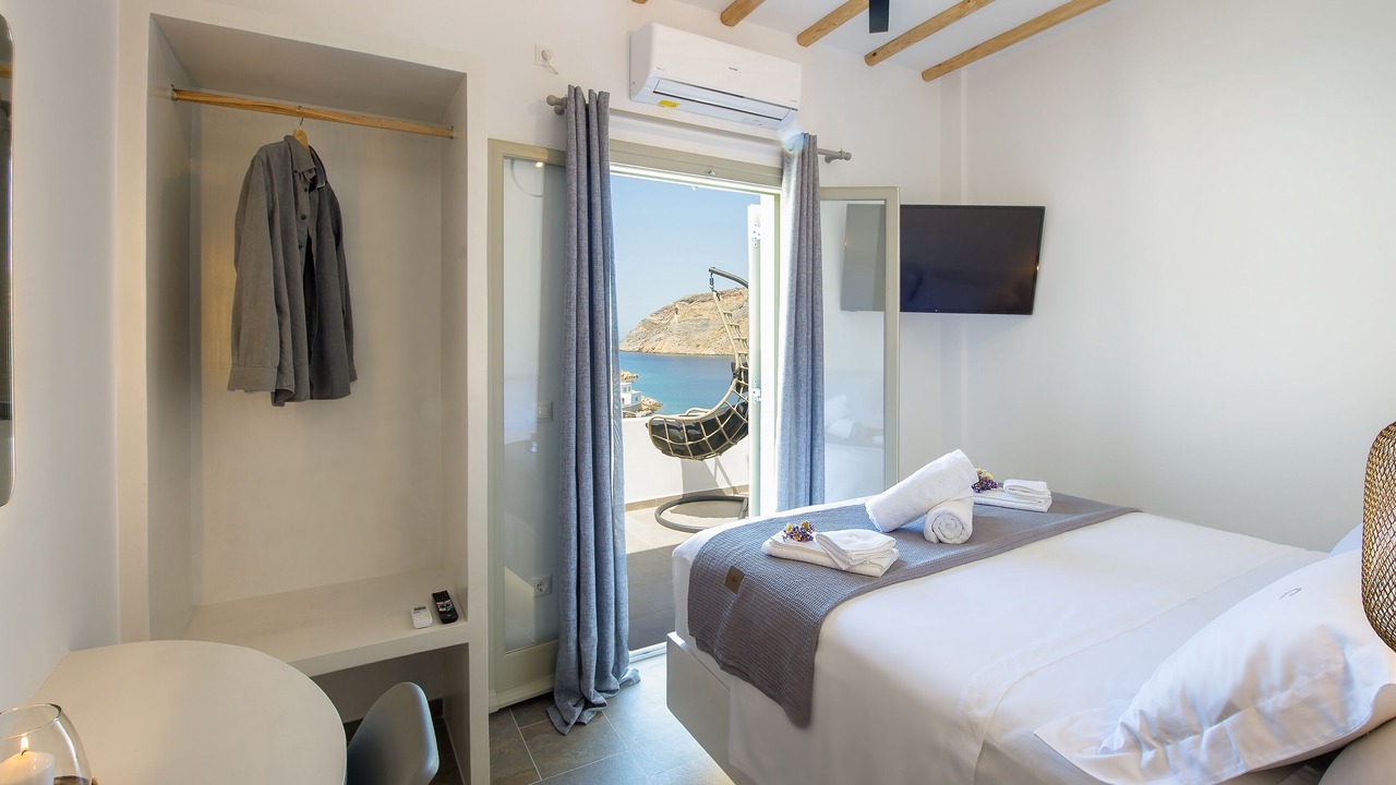 Photo of Bedroom in Herronisos