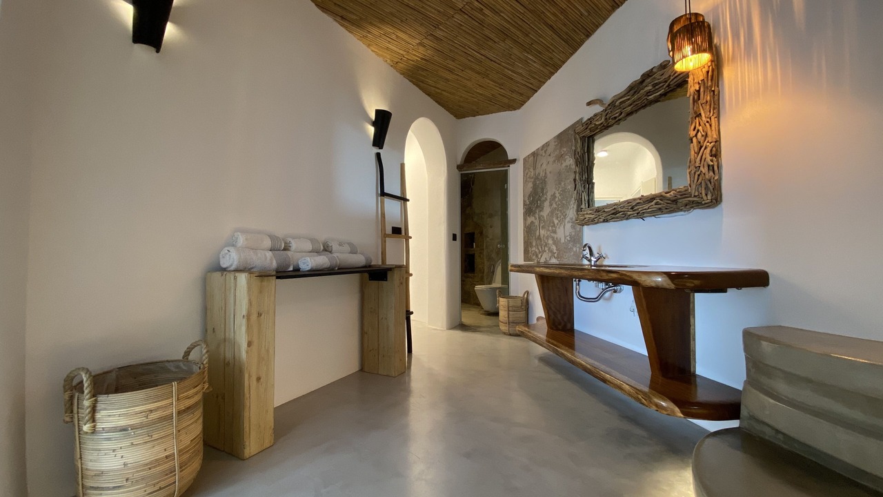 Photo of Bathroom in Faros Armenistis