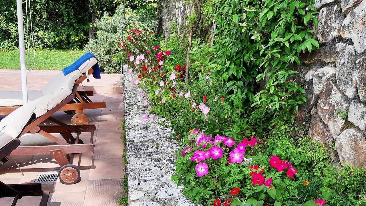 Photo of Patio Balcony in Almiros Beach