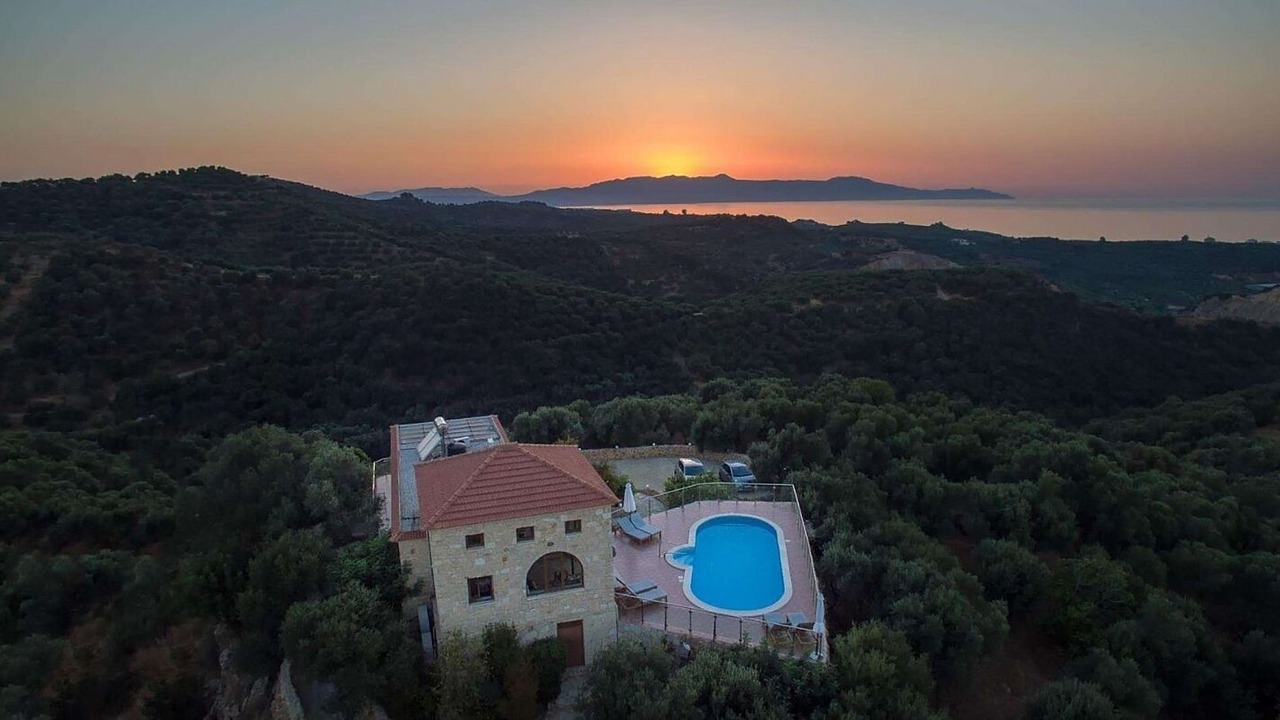 Photo of Outdoor in Stalos