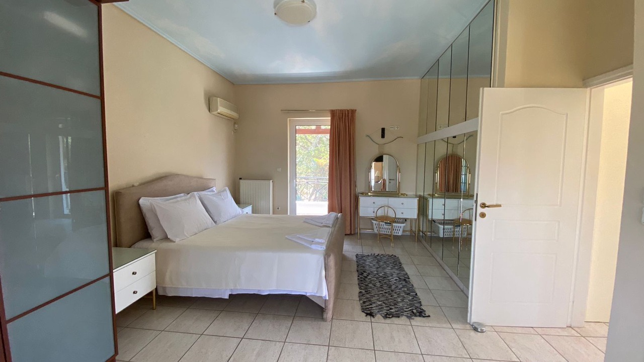 Photo of Bedroom in Vouliagmeni
