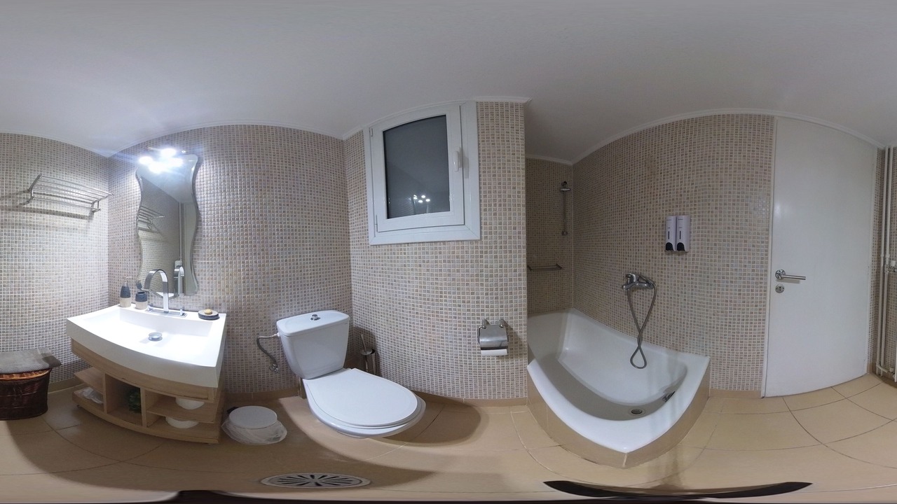 Photo of Bathroom in Ampelokipoi