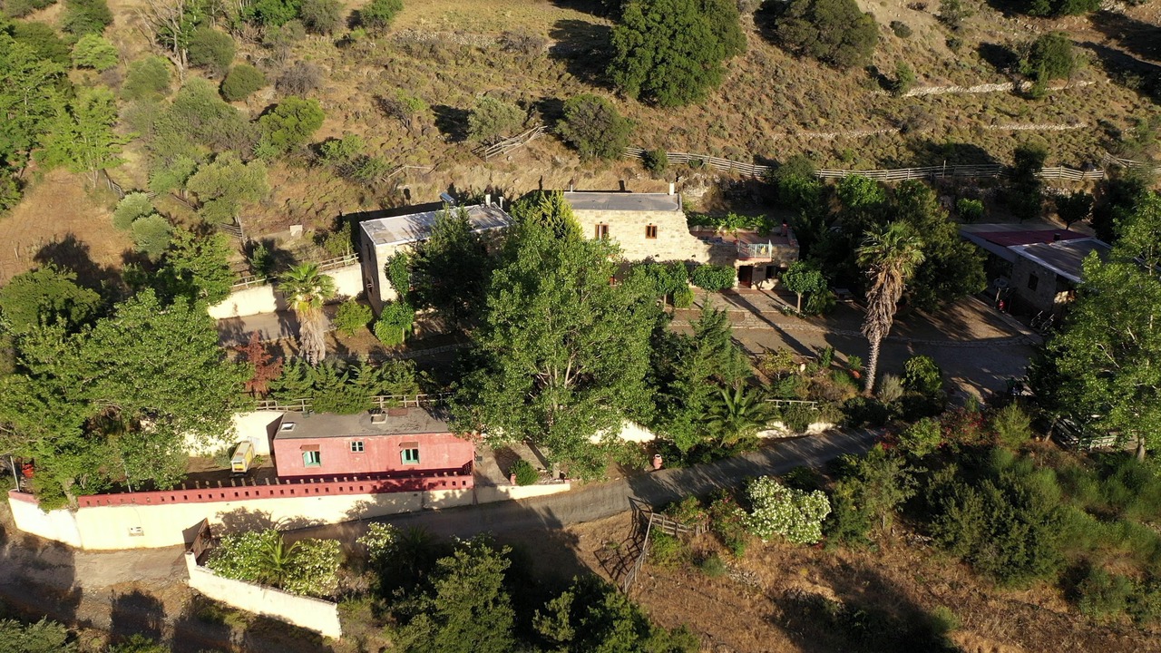 Photo of Outdoor in Kato Simi