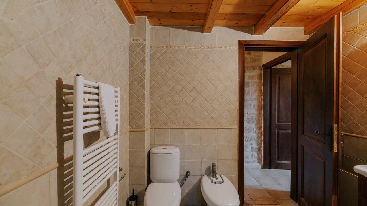 Photo of Bathroom in Prines