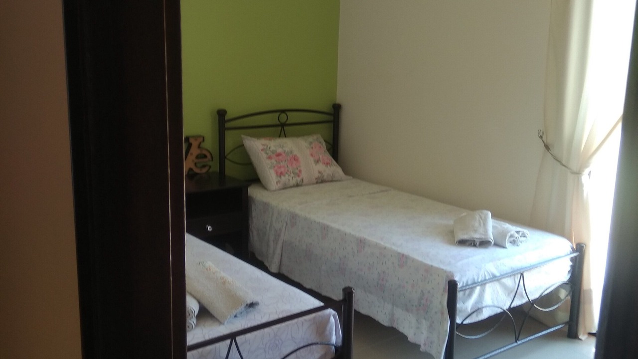 Photo of Bedroom in Marmari