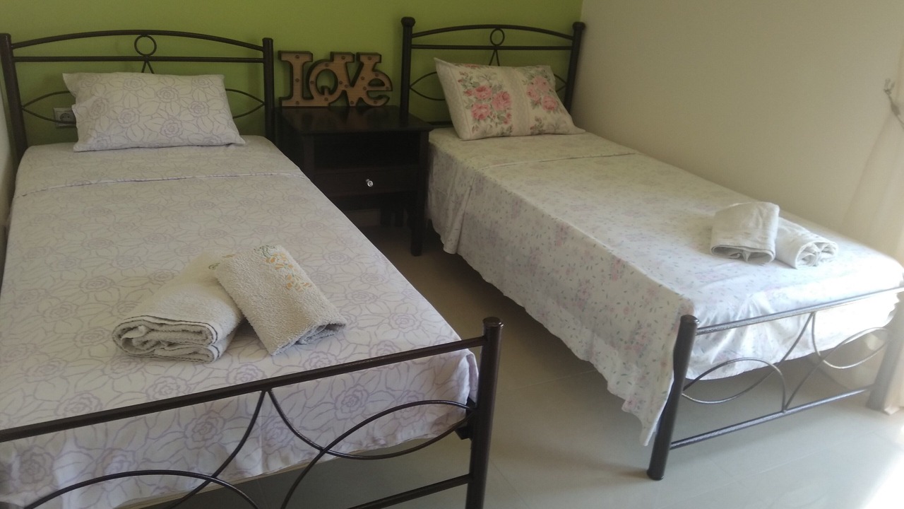 Photo of Bedroom in Marmari