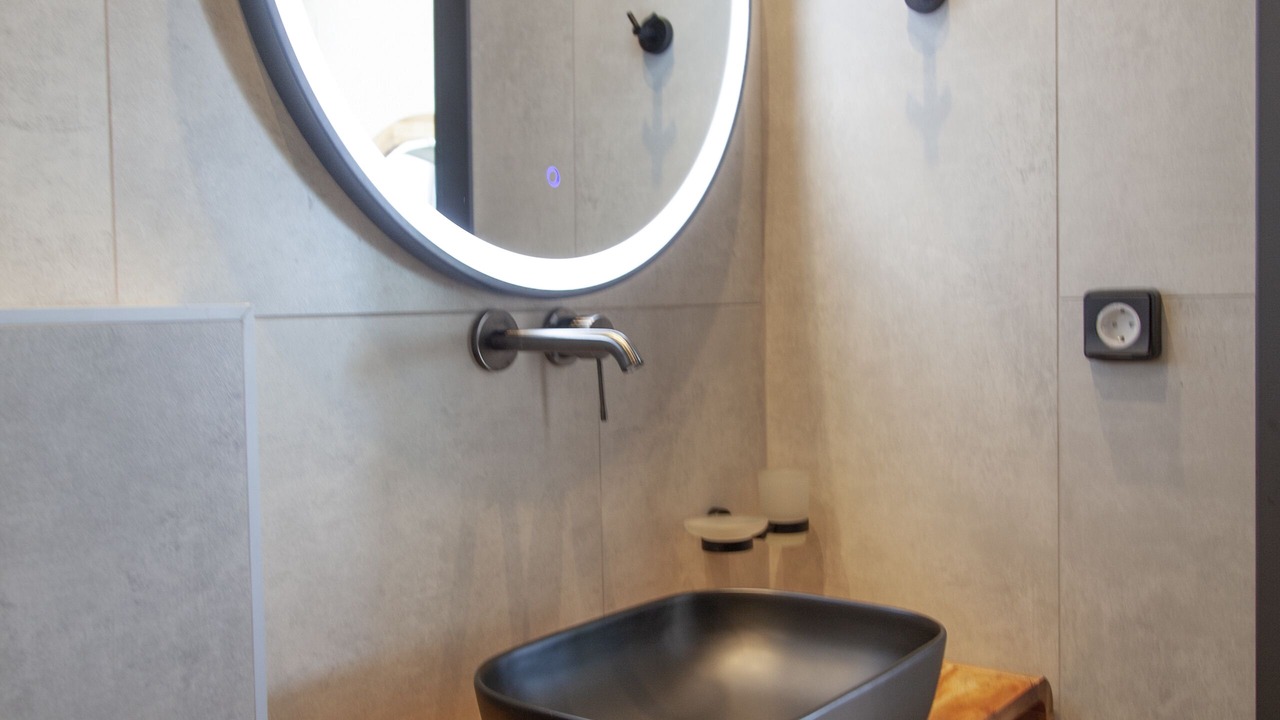 Photo of Bathroom in Perigiali