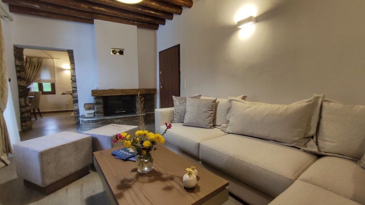 Photo of Livingroom in Vourkoti