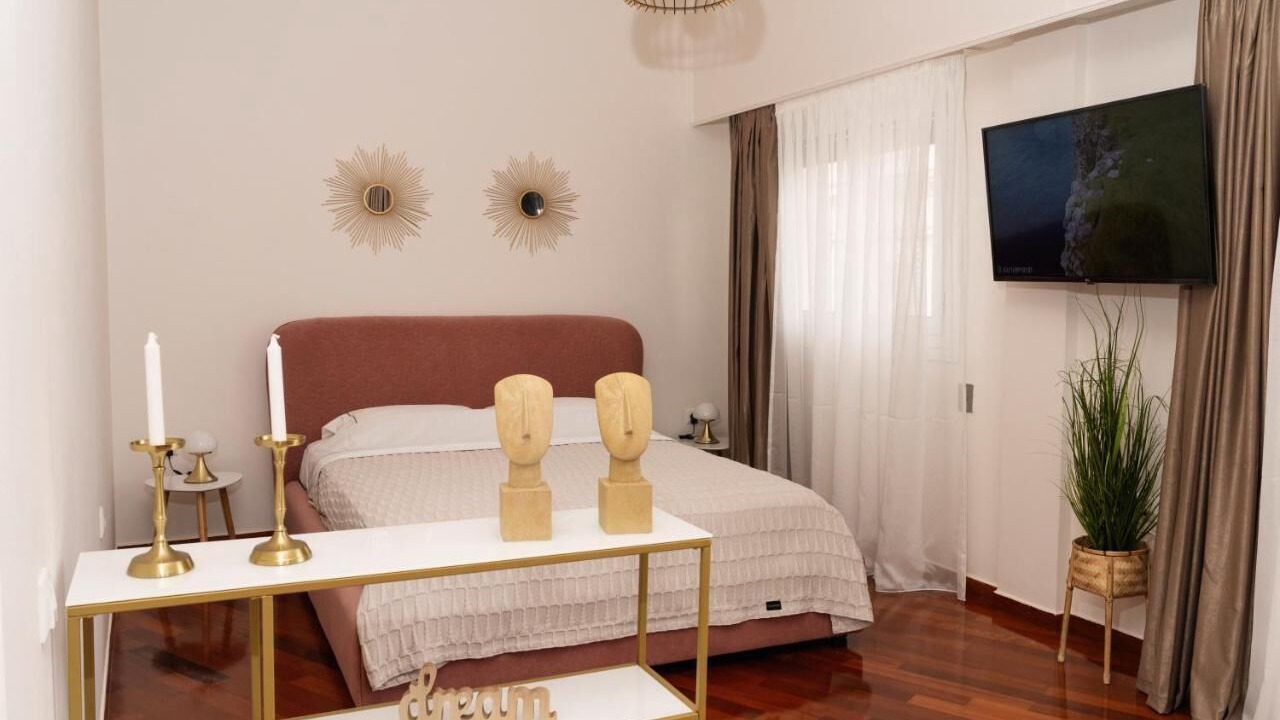 Photo of Bedroom in Thissio
