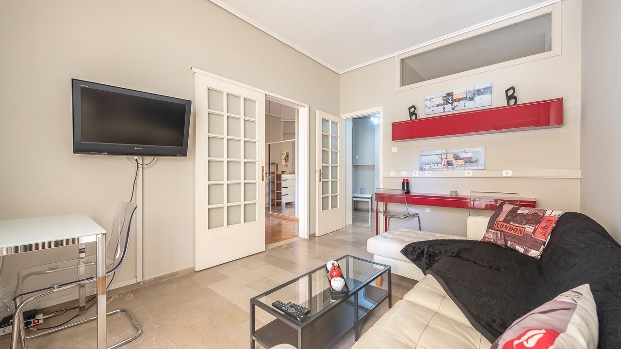 Photo of Bedroom in Glyfada