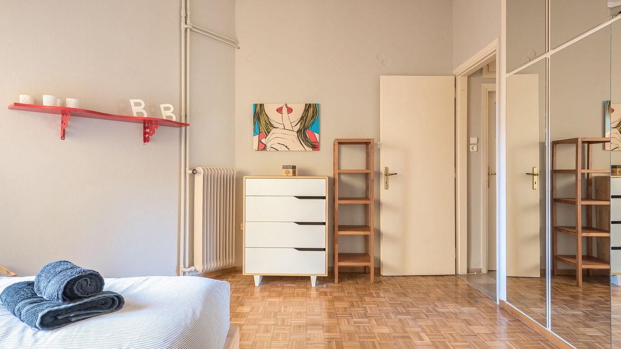Photo of Bedroom in Glyfada