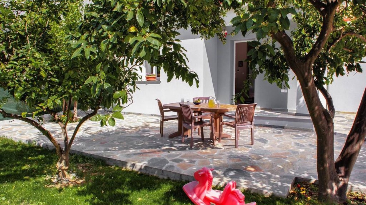 Photo of Outdoor in Artemida