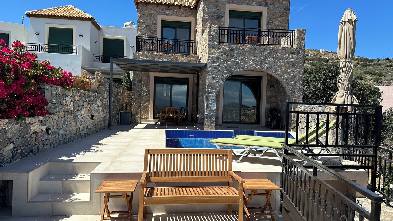 Photo of Patio Balcony in Mavrikiano