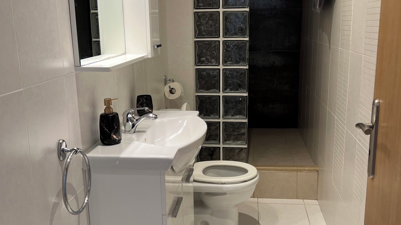 Photo of Bathroom in Mavrikiano