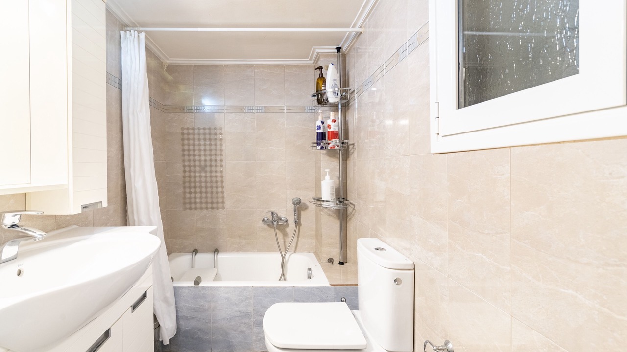Photo of Bathroom in Kinosargous