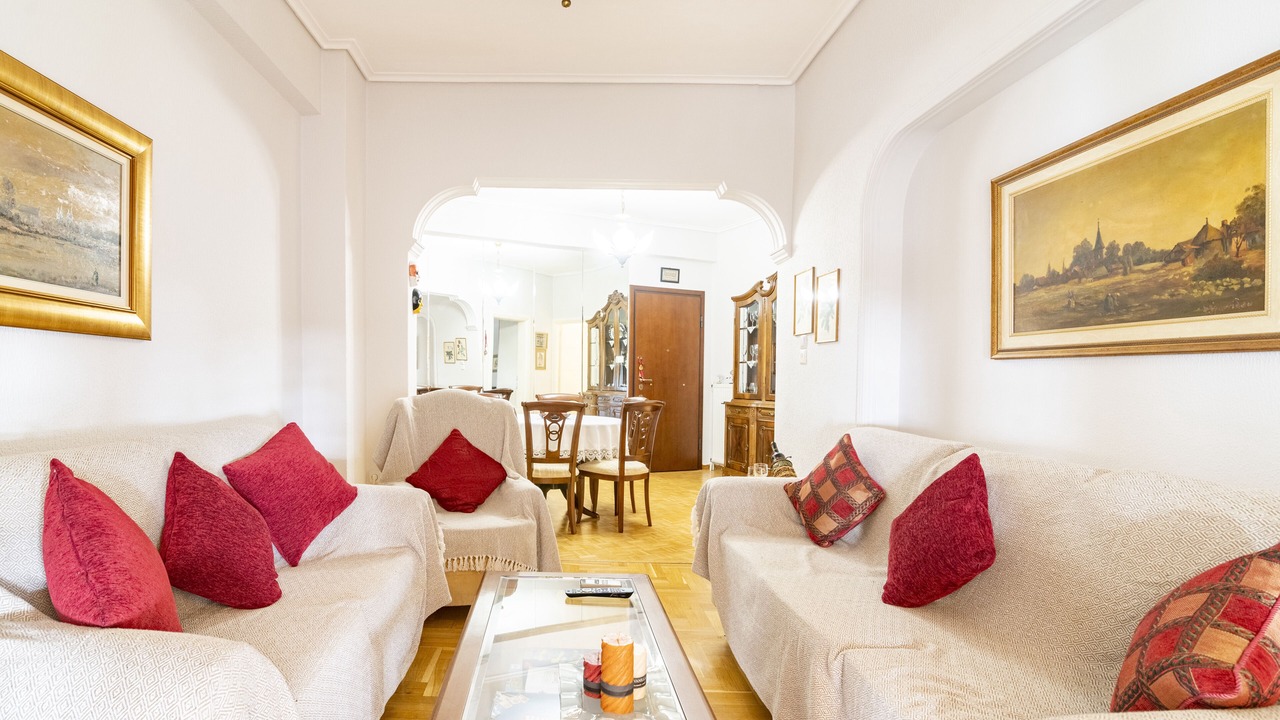 Photo of Livingroom in Kinosargous
