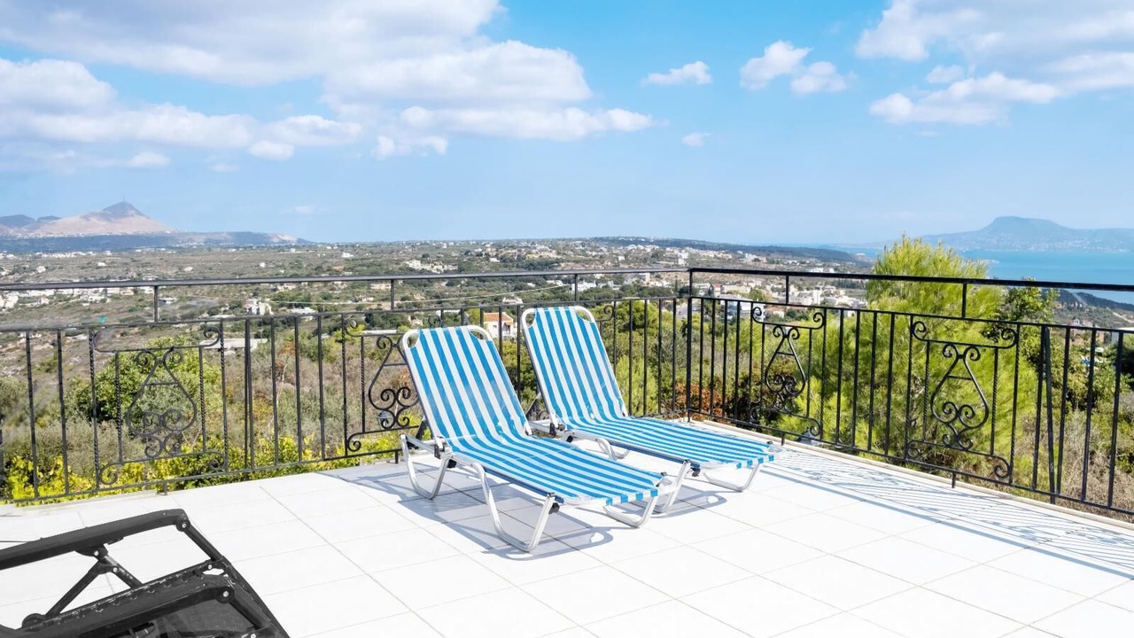 Photo of Patio Balcony in Pitharion