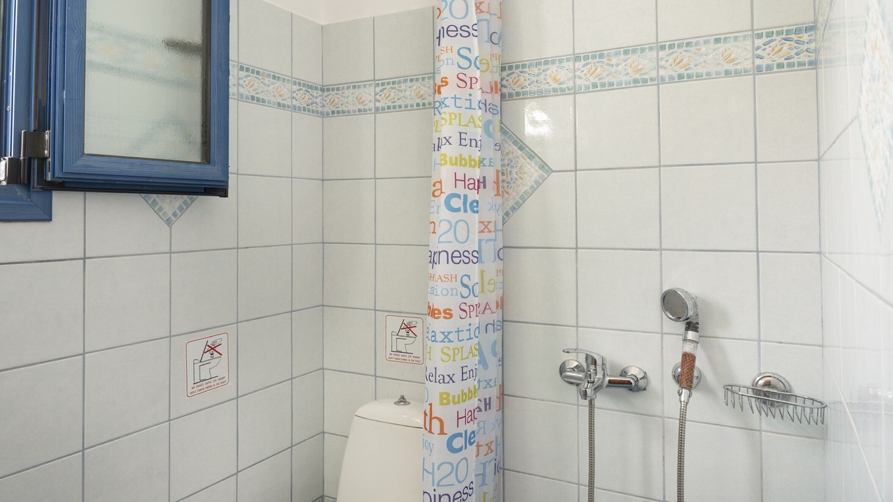 Photo of Bathroom in Serifos