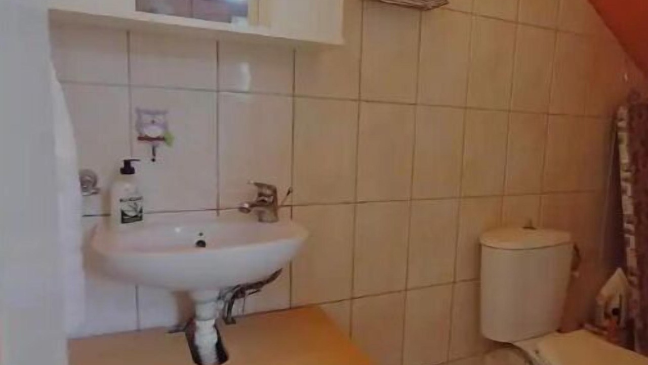 Photo of Bathroom in Pelekas