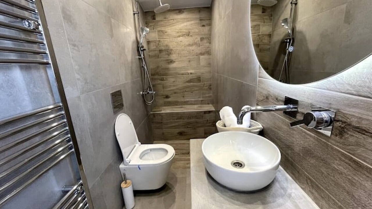 Photo of Bathroom in Katerini