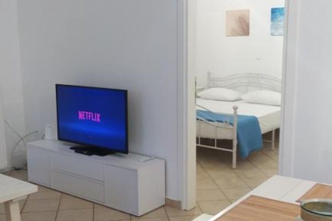 Photo of Bedroom in Apikia