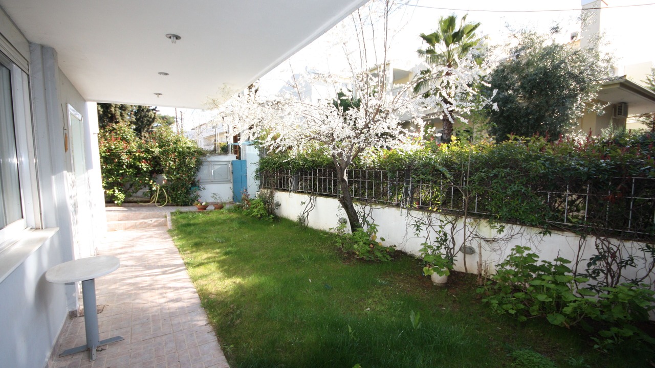 Photo of Patio Balcony in Marousi