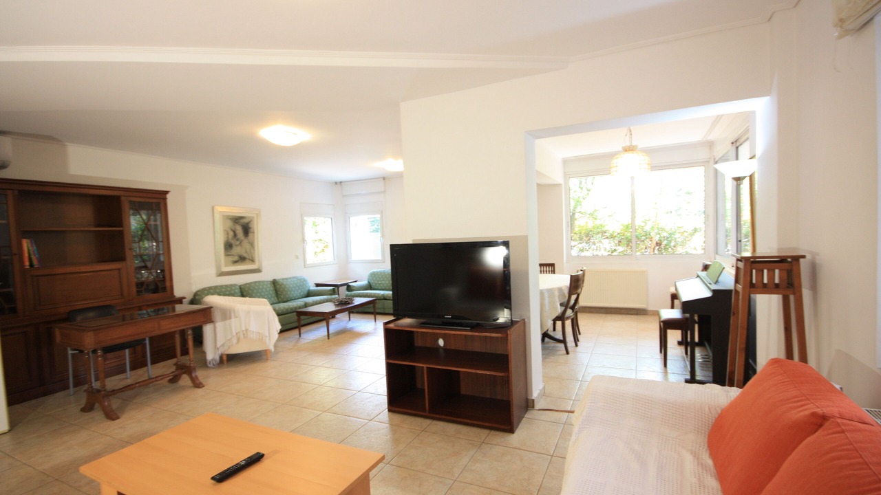 Photo of Livingroom in Marousi