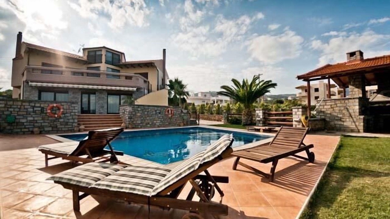 Photo of Outdoor in Katsikia