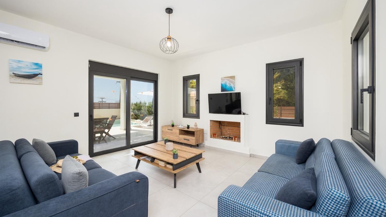 Photo of Livingroom in Mousata
